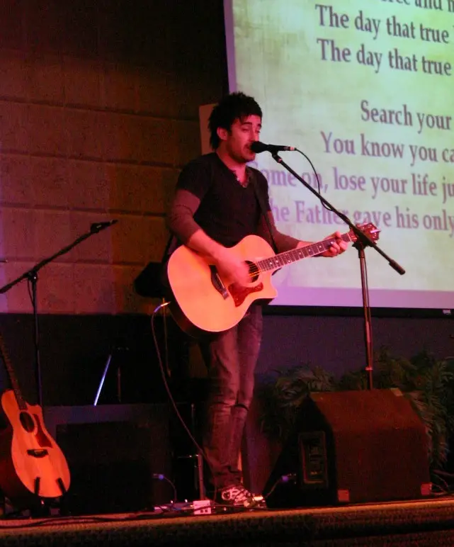 Songs Chords Lyrics of artist Phil Wickham chords.vip